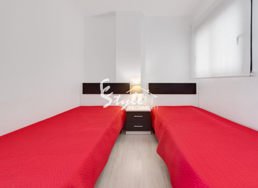 Reventa - Apartamento - Torrevieja  - calle Puerto Romano