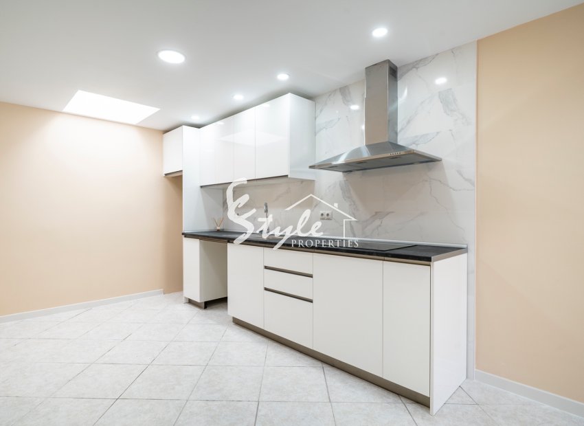 Reventa - Apartamento - Torrevieja - El Chaparal