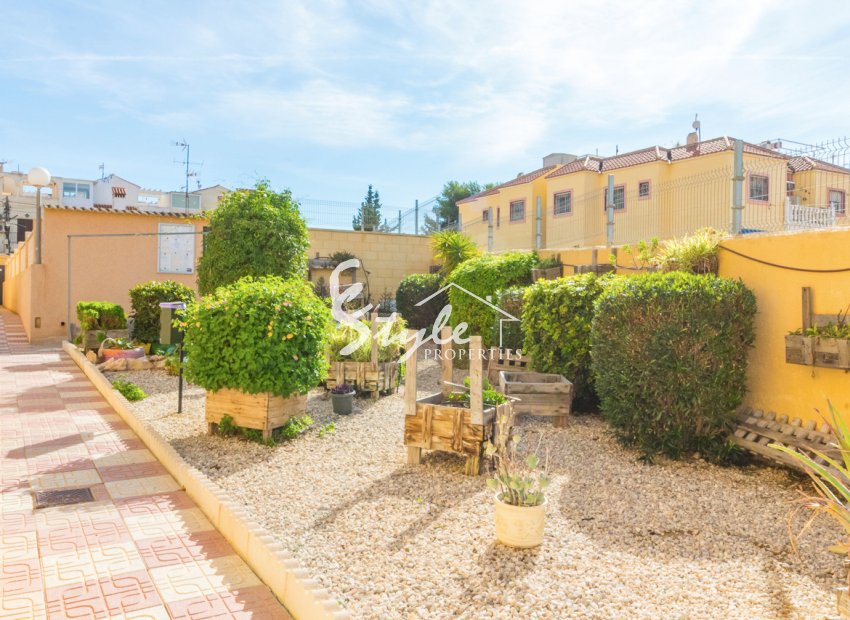 Reventa - Apartamento - Torrevieja  - El Chaparral