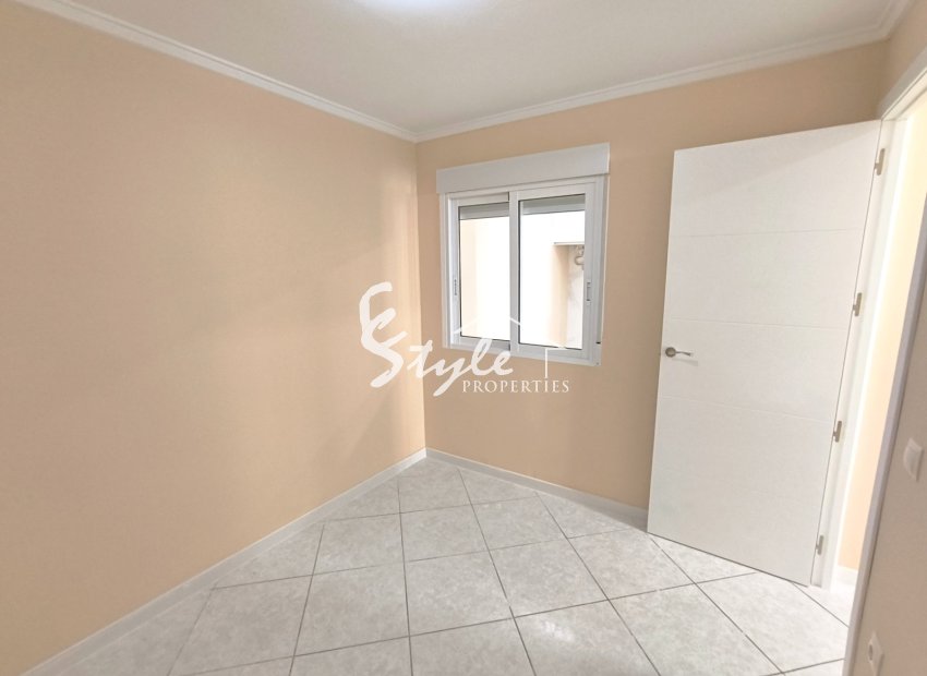 Reventa - Apartamento - Torrevieja - El Chaparral