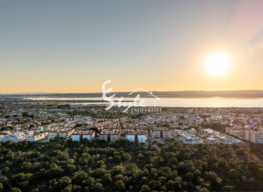 Reventa - Apartamento - Torrevieja  - La Siesta