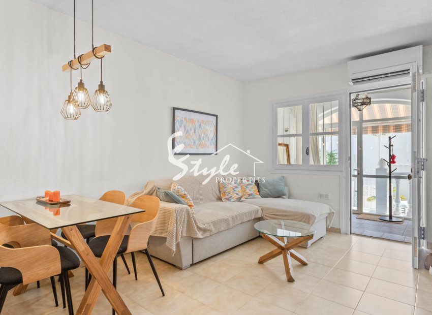 Reventa - Apartamento - Torrevieja - Lago Jardin