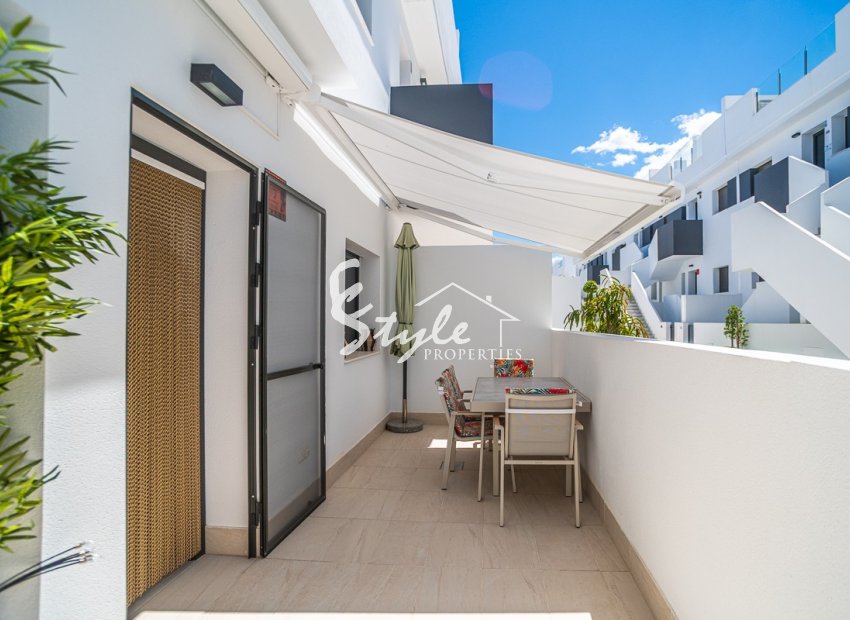 Reventa - Apartamento - Torrevieja - Los Balcones
