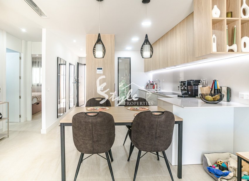 Reventa - Apartamento - Torrevieja - Los Balcones