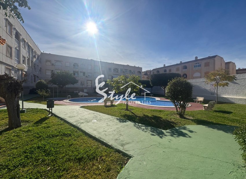 Reventa - Apartamento - Torrevieja - Playa del Acequión