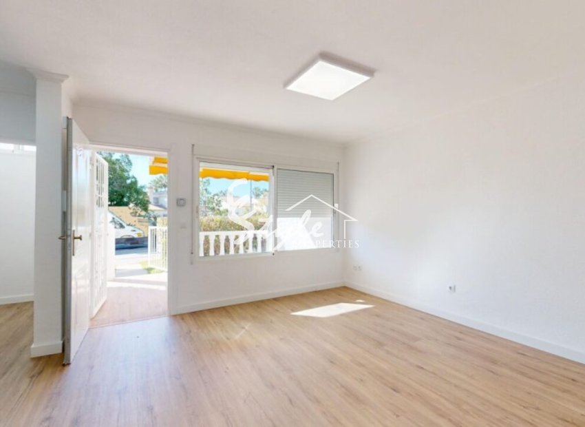 Reventa - Apartamento - Villamartin, Orihuela Costa