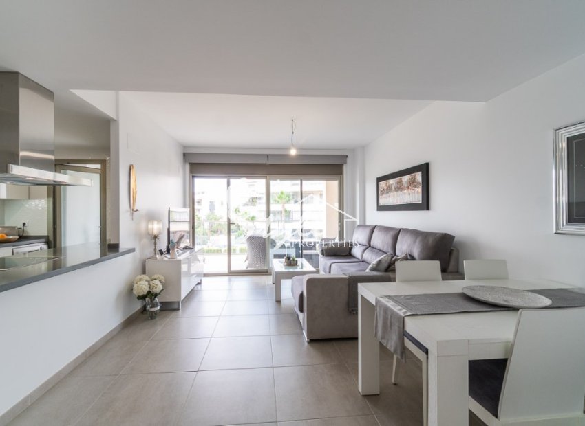 Reventa - Apartamento - Villamartin