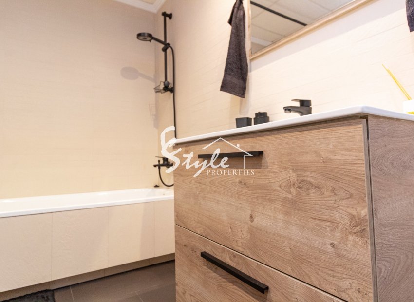 Reventa - Apartment Penthouse - Torrevieja - Beach