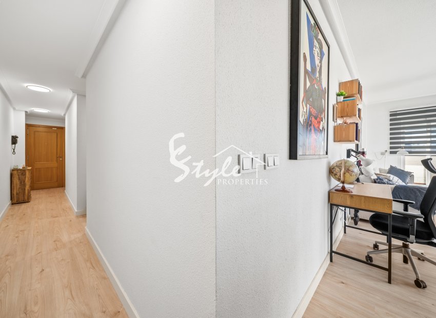 Reventa - Ático - Torrevieja  - La Mata