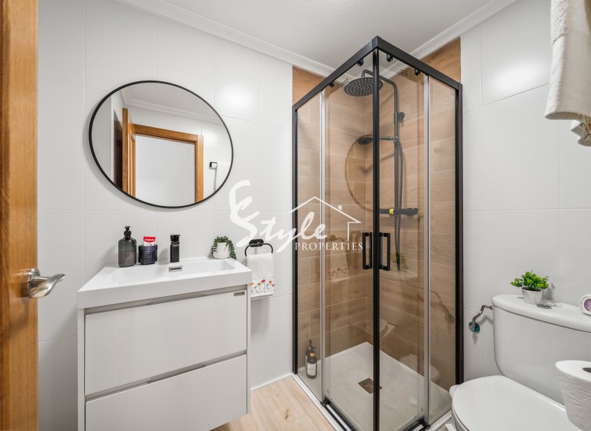 Reventa - Ático - Torrevieja  - La Mata