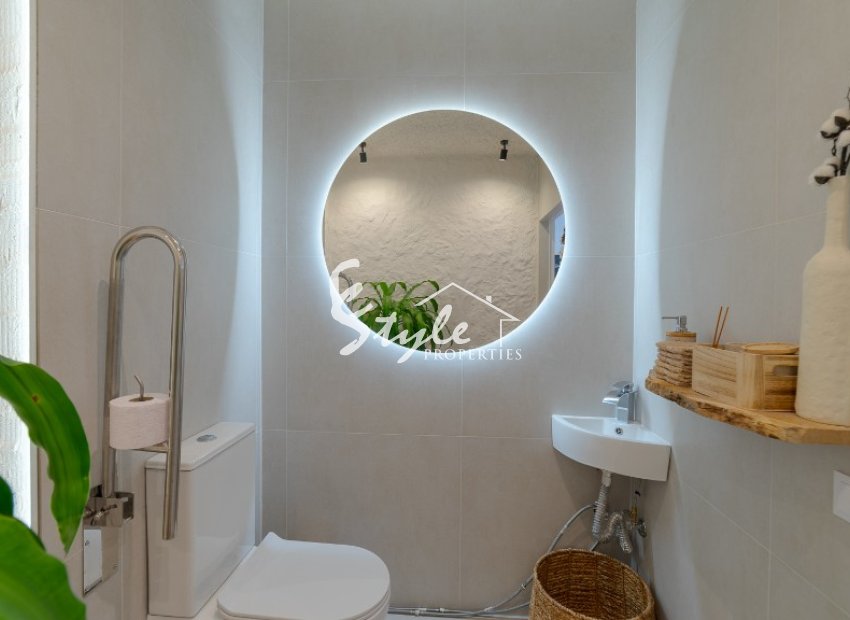 Reventa - Business - Alicante - Center