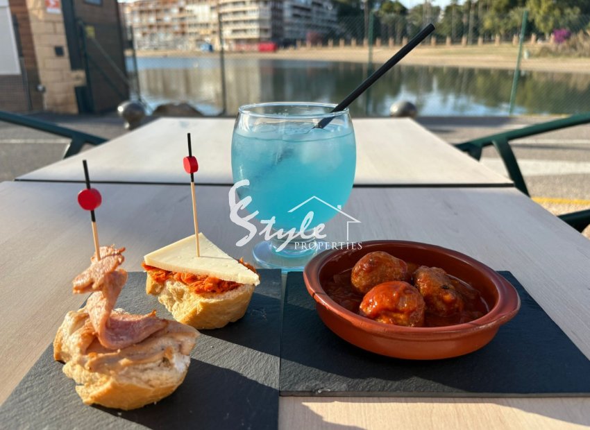 Reventa - Commercial - Torrevieja - Puerto