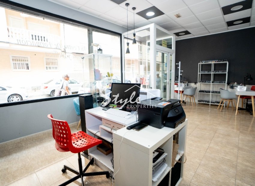 Reventa - Commercial - Torrevieja  - Torrevieja