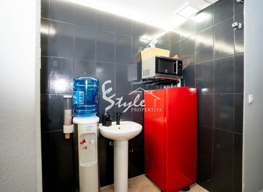 Reventa - Commercial - Torrevieja