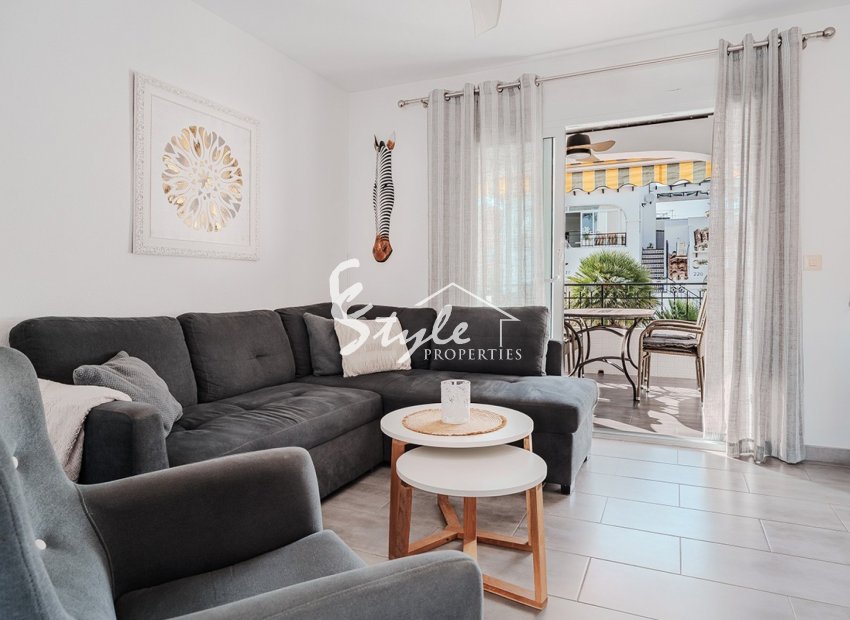 Reventa - Duplex - Villamartin - Res. Las Filipinas