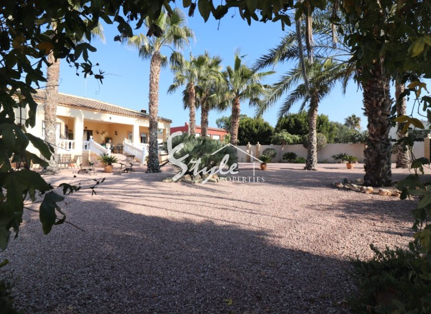 Reventa - Finca Country Property - Catral