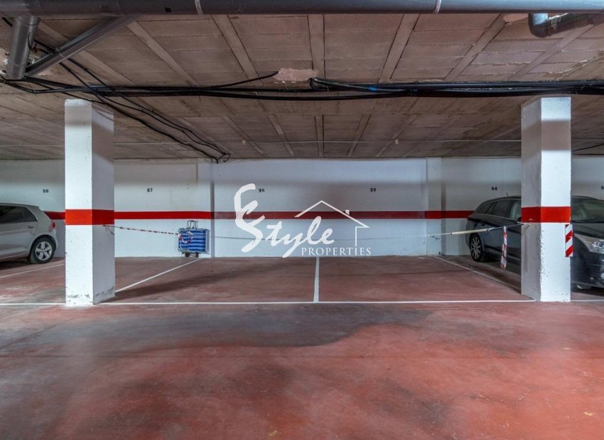 Reventa - Parking - Dehesa de campoamor - Altos de campoamor