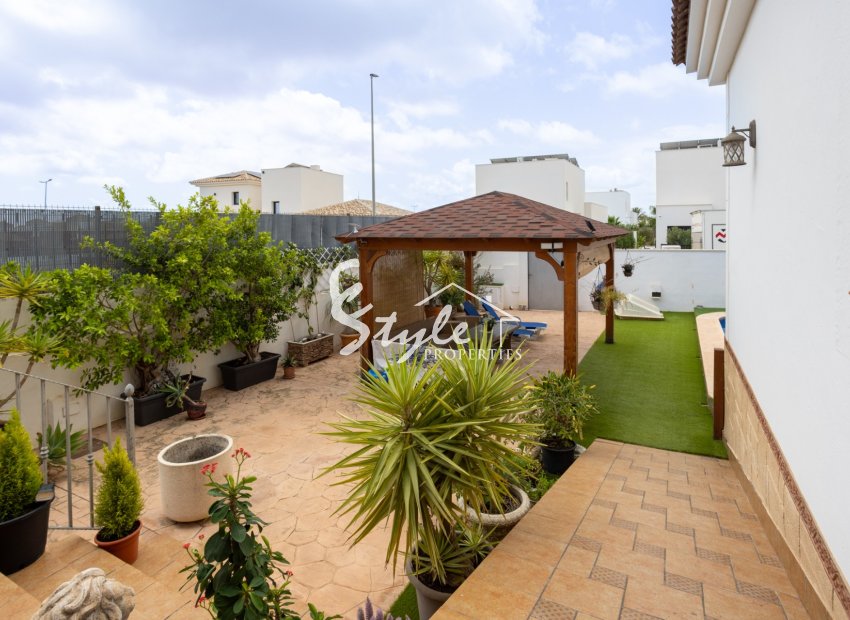 Reventa - Semi - Detached Villa - Los Montesinos - La Herada