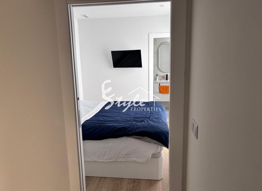 Reventa - Semi - Detached Villa - LOS MONTESINOS - La Herada