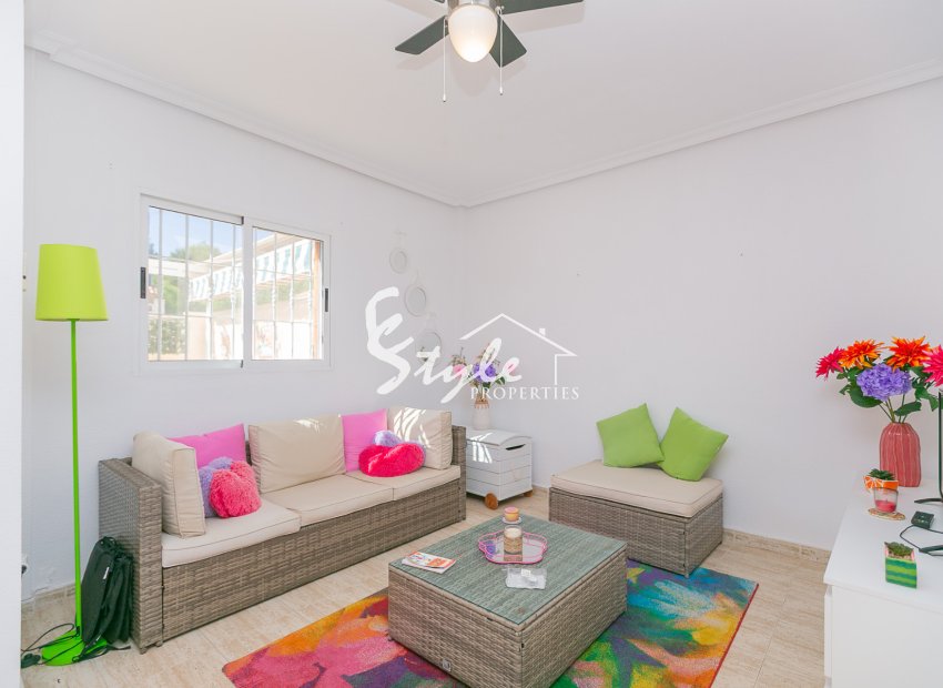 Reventa - Semi - Detached Villa - Mil Palmeras - Riomar