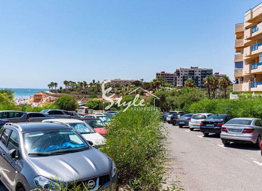 Reventa - Semi - Detached Villa - Mil Palmeras - Riomar