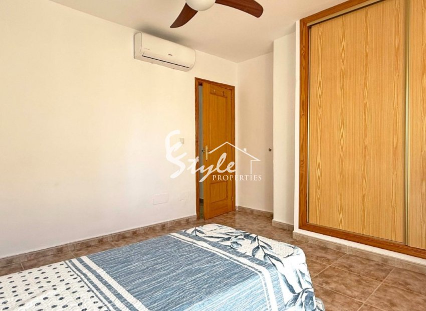 Reventa - Semi - Detached Villa - Orihuela Costa  - Los Altos