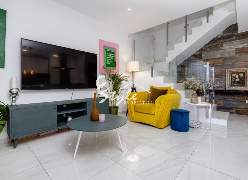 Reventa - Semi - Detached Villa - Orihuela Costa  - Villamartin