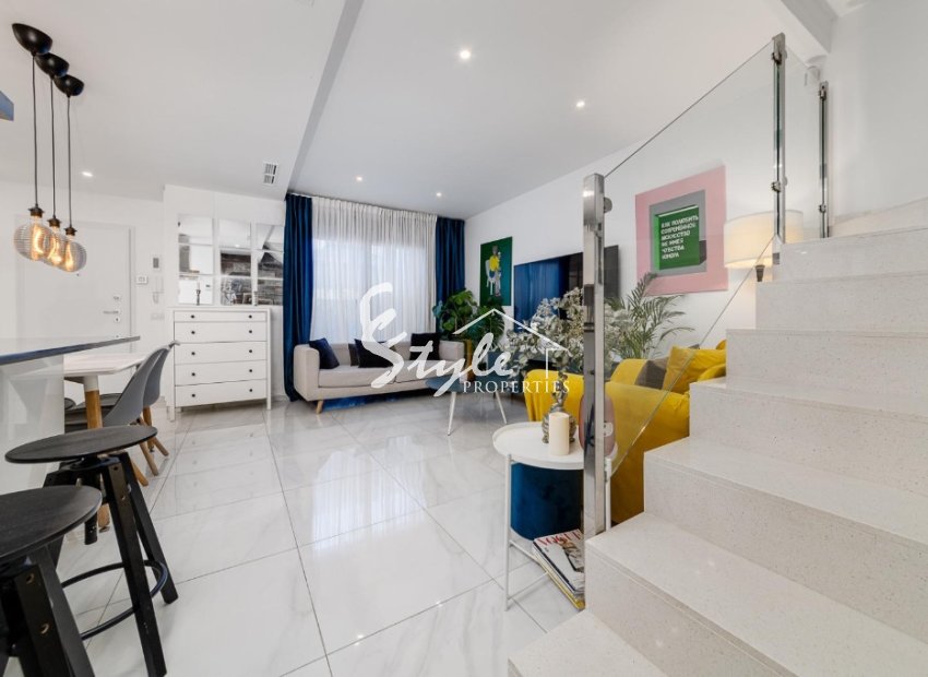 Reventa - Semi - Detached Villa - Orihuela Costa  - Villamartin