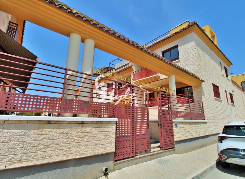 Reventa - Semi - Detached Villa - Orihuela - Los Desamparados