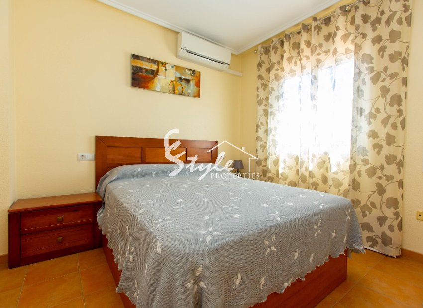 Reventa - Semi - Detached Villa - Torrevieja  - Altos De La Bahia