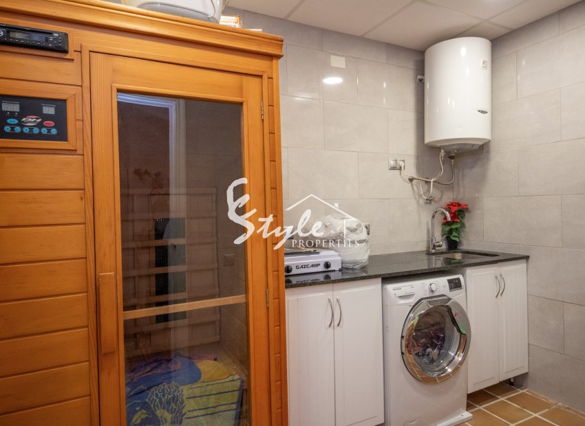 Reventa - Semi - Detached Villa - Villamartin, Orihuela Costa - Fortuna