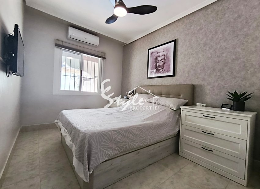 Reventa - Semi detached - Villamartin - Costa Blanca