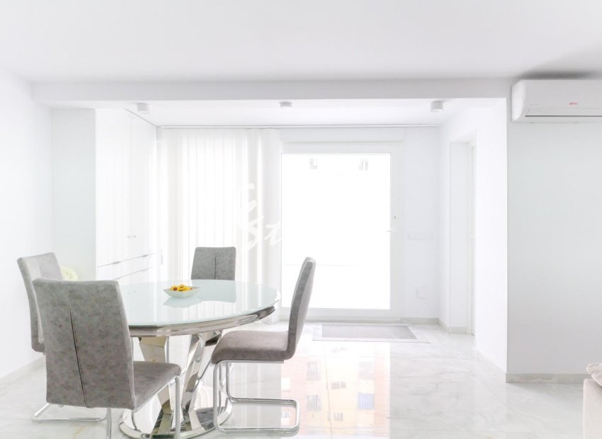 Reventa - terraced house - Torrevieja  - Punta Prima