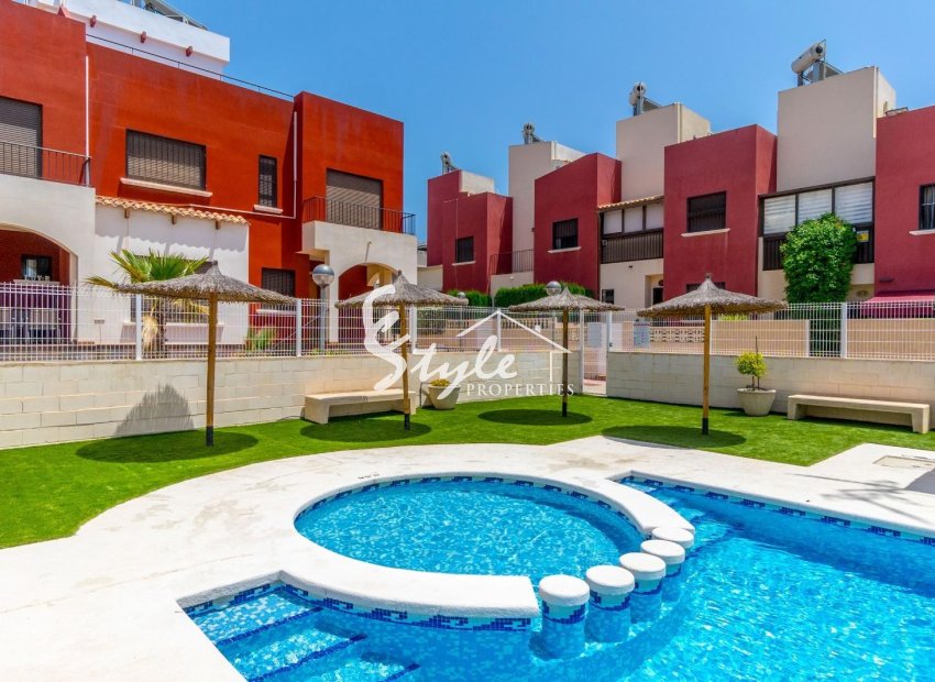Reventa - Terraced house / Townhouse - Torrevieja  - Aguas Nuevas