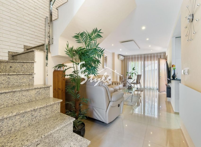 Reventa - Terraced house / Townhouse - Torrevieja  - Aguas Nuevas