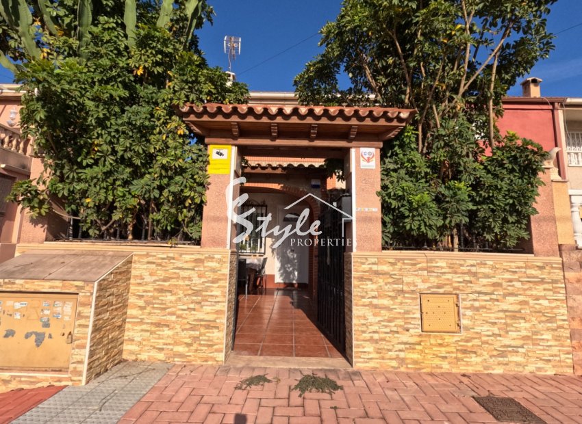 Reventa - Terraced house / Townhouse - Torrevieja  - El Acequión - Los Náufragos