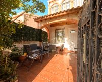 Reventa - Terraced house / Townhouse - Torrevieja  - El Acequión - Los Náufragos