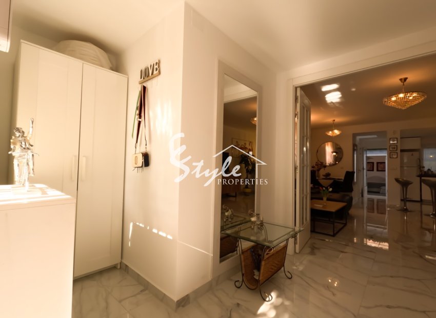 Reventa - Terraced house / Townhouse - Torrevieja  - El Acequión - Los Náufragos