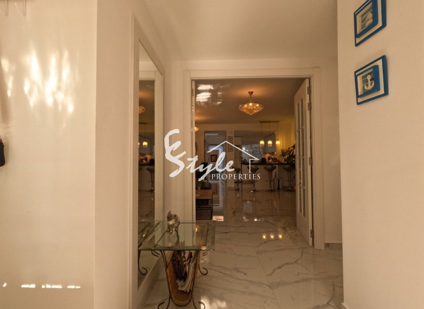 Reventa - Terraced house / Townhouse - Torrevieja  - El Acequión - Los Náufragos