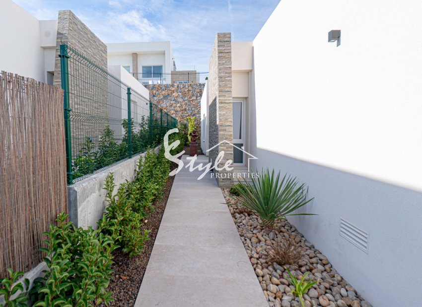 Reventa - Villa - Algorfa - La Finca