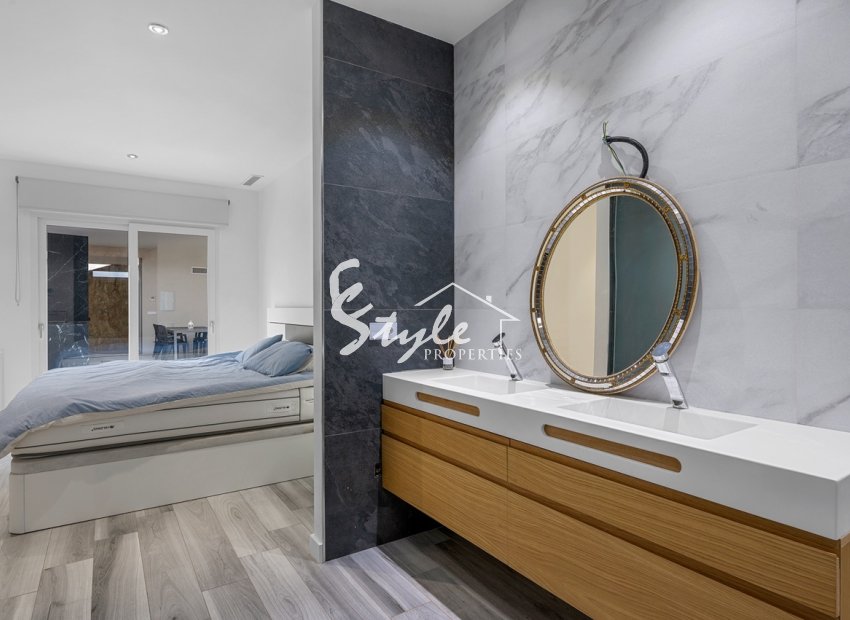 Reventa - Villa - Algorfa (montemar) - Algorfa