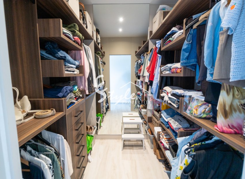 Reventa - Villa - Algorfa (montemar) - La Finca