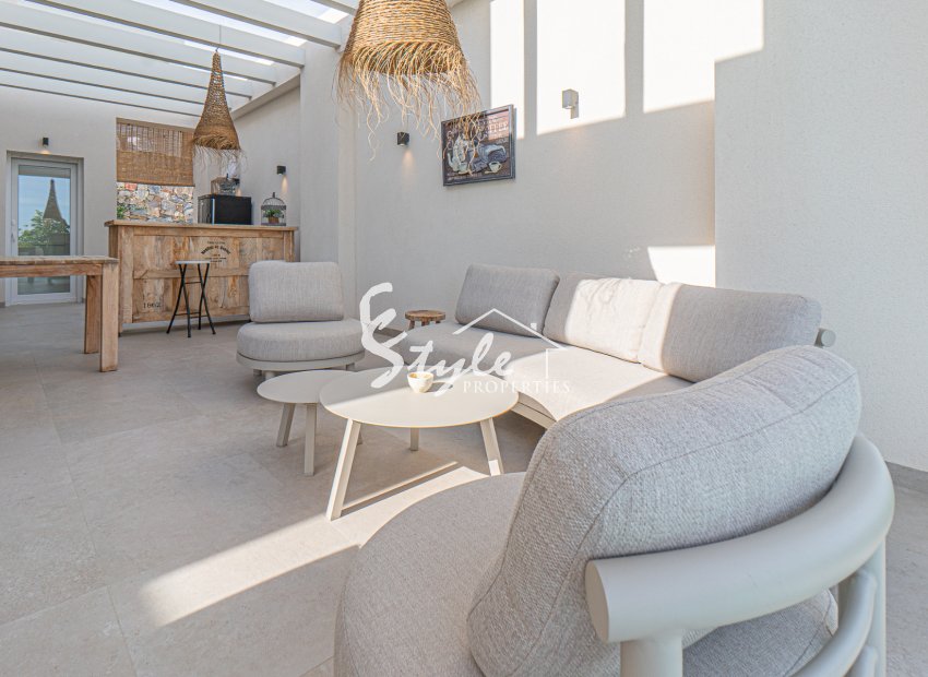 Reventa - Villa - Algorfa (montemar) - La Finca