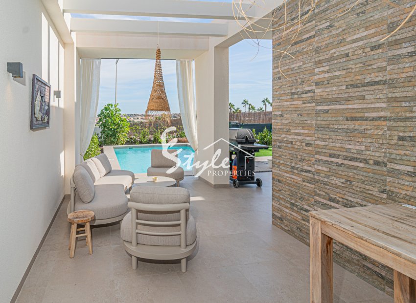 Reventa - Villa - Algorfa (montemar) - La Finca