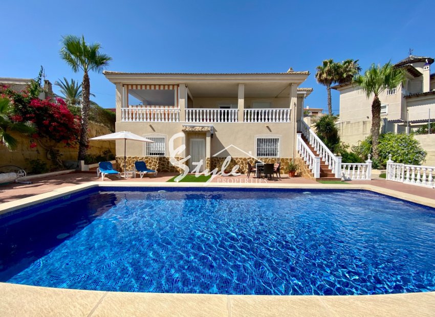 Reventa - Villa - Algorfa (montemar) - Lomas De La Juliana