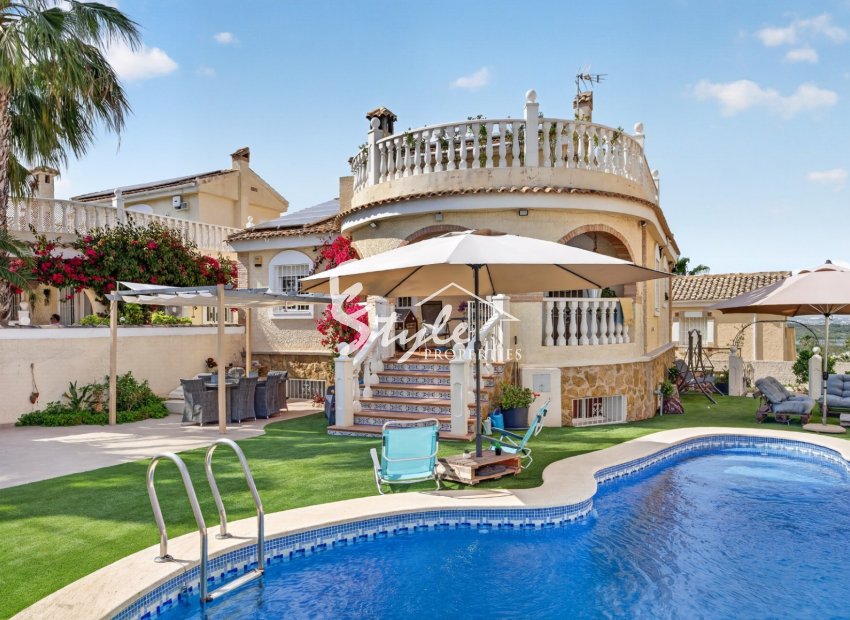 Reventa - Villa - Alicante - Monte Y Mar