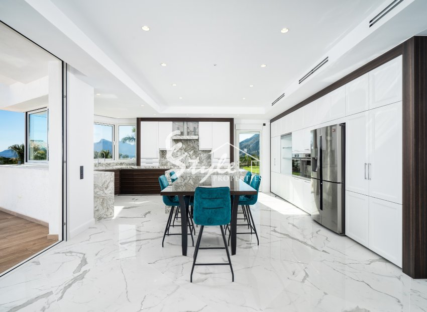 Reventa - Villa - Altea