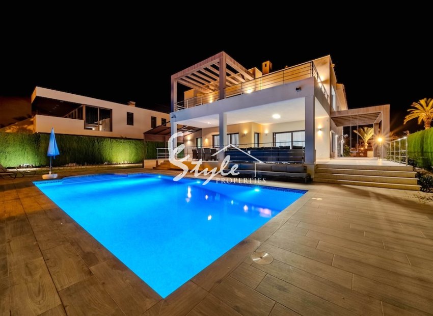 Reventa - Villa - Cabo Roig