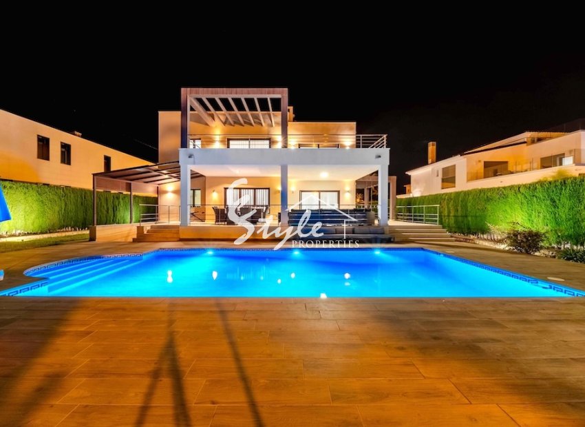 Reventa - Villa - Cabo Roig