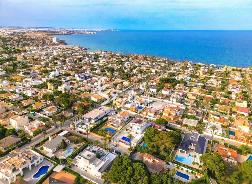 Reventa - Villa - Cabo Roig